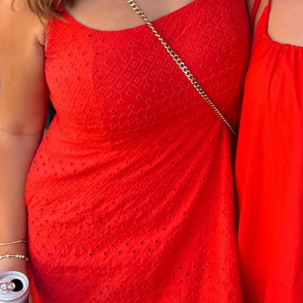 Elegant Red Sleeveless Dress